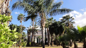 Гостиница Villa Ponticelli  Карини